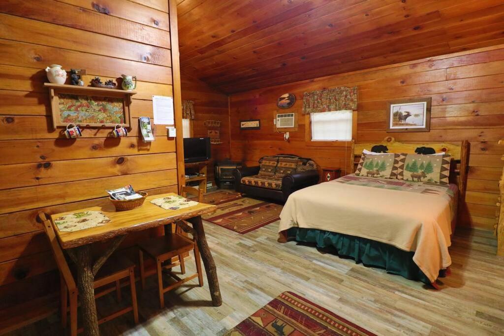 Alpine Mountain Sweetheart Cabin Jacuzzi #6 Хелен Экстерьер фото